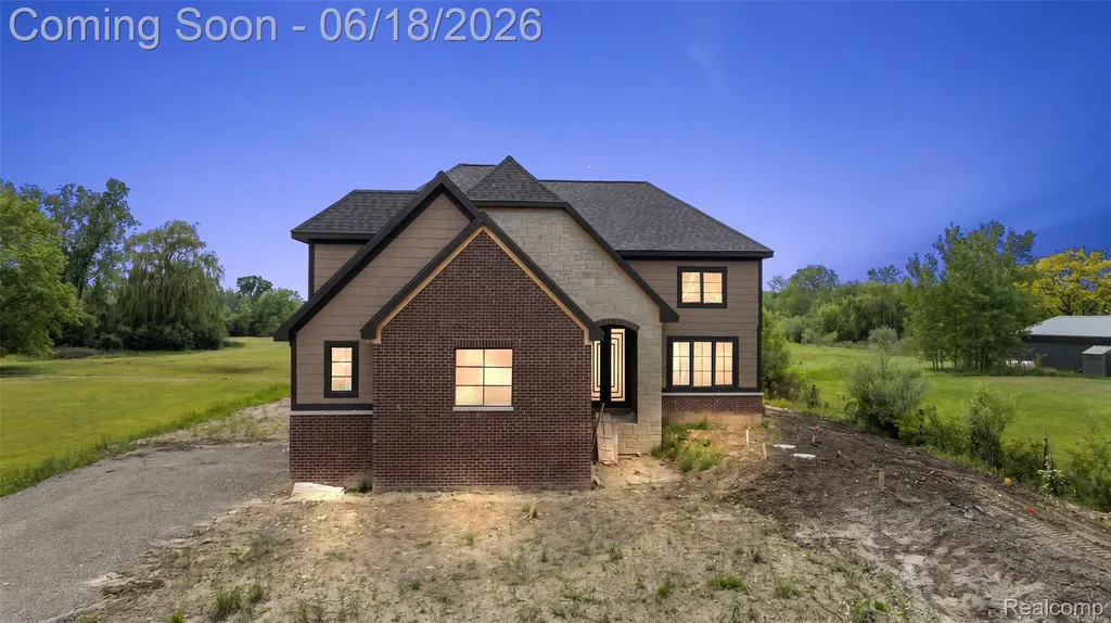 60637 Schoenherr Road Washington Township MI 48094