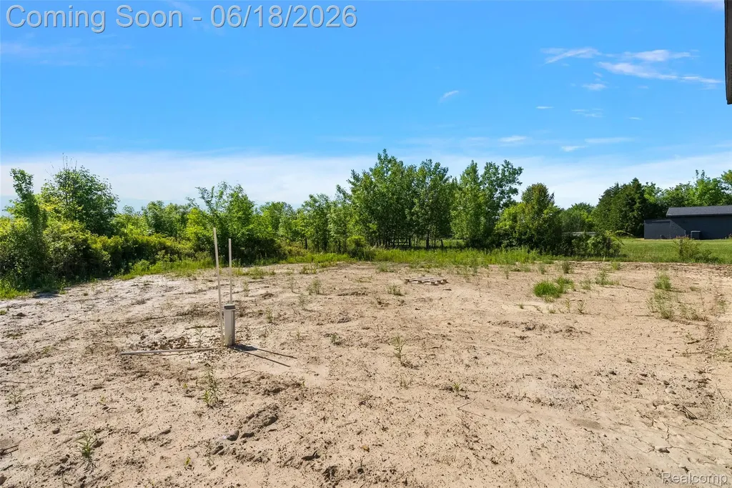 60637 Schoenherr Road Washington Township MI 48094
