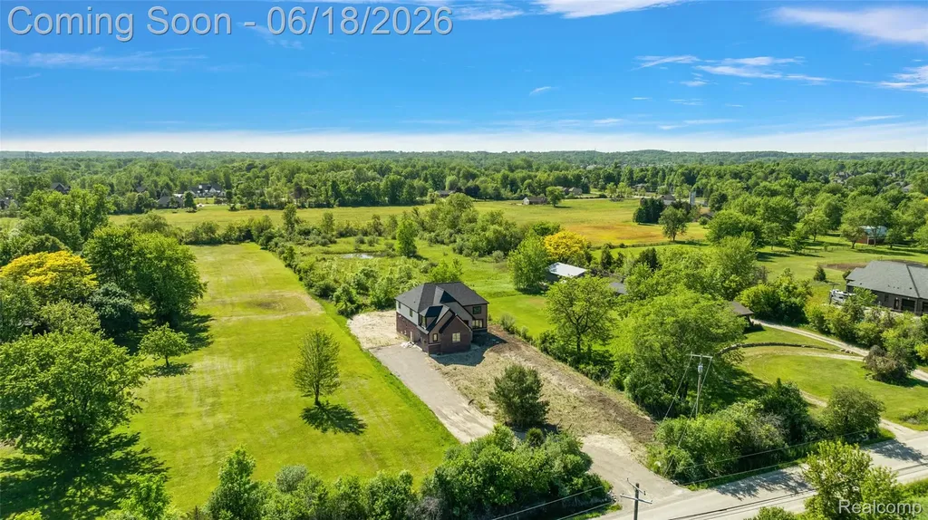 60637 Schoenherr Road Washington Township MI 48094