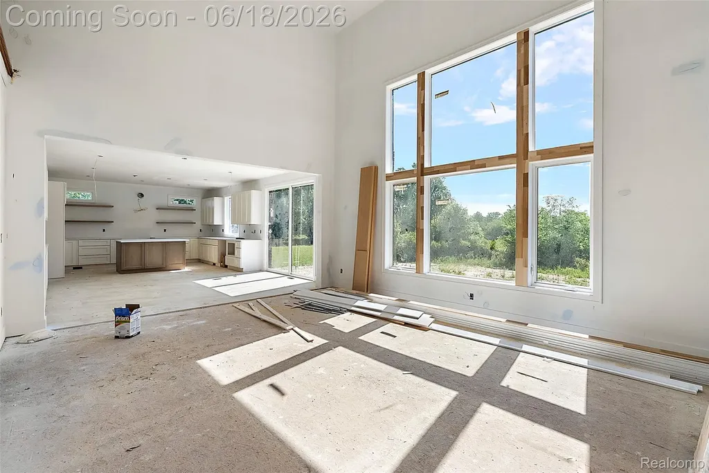60637 Schoenherr Road Washington Township MI 48094