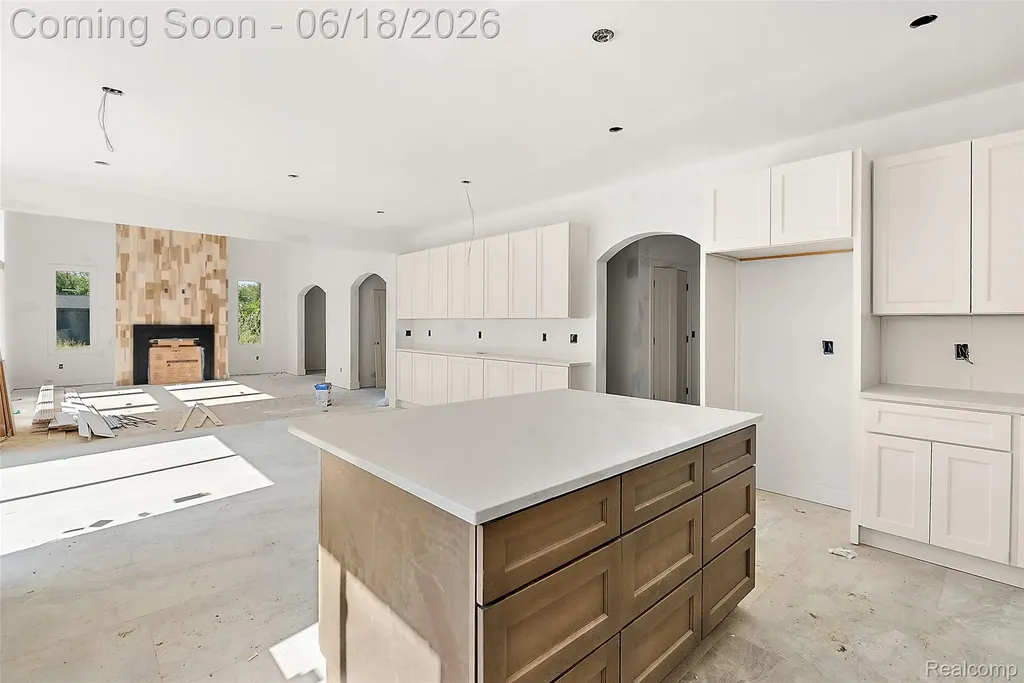 60637 Schoenherr Road Washington Township MI 48094