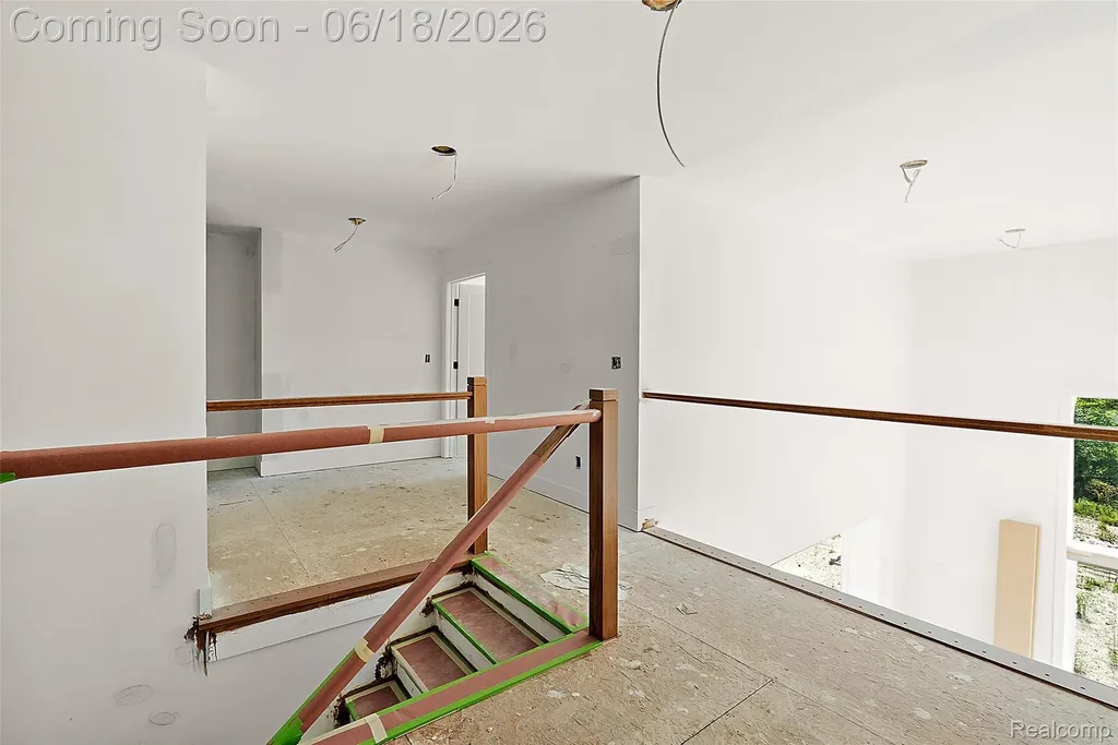 60637 Schoenherr Road Washington Township MI 48094