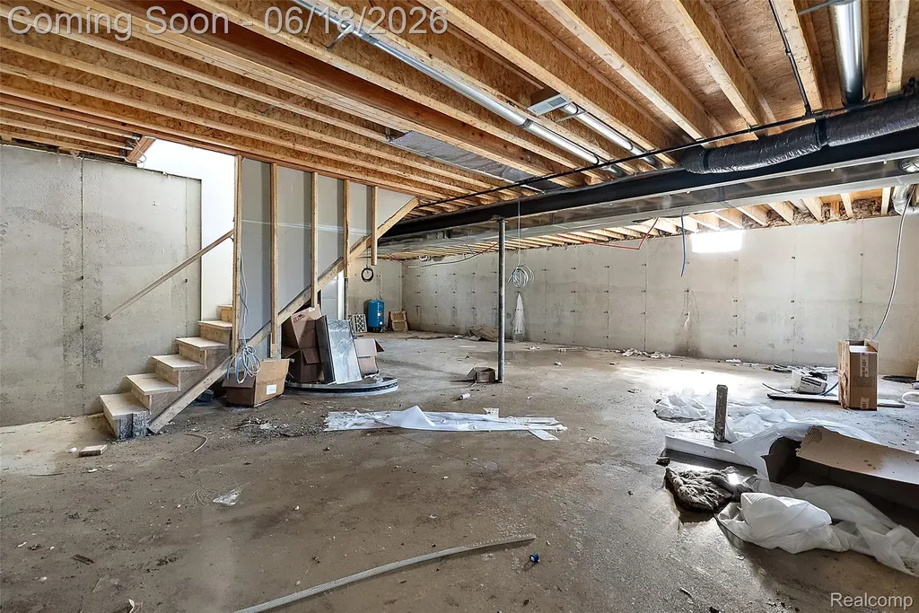 60637 Schoenherr Road Washington Township MI 48094