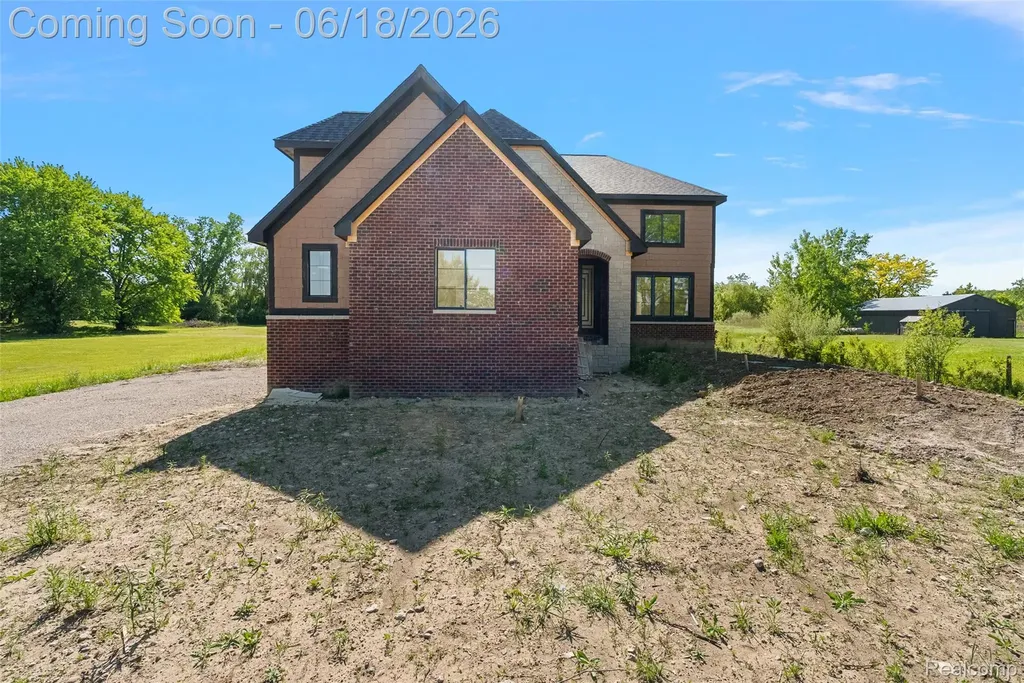 60637 Schoenherr Road Washington Township MI 48094