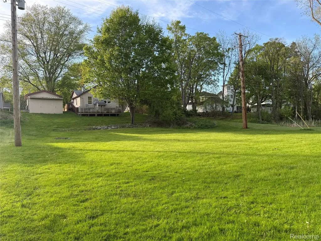 301 S Main Street Tuscola Township MI 48768