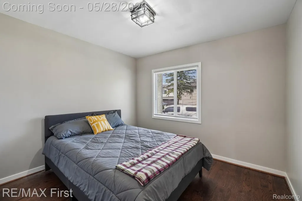 9403 Buckingham Street White Lake Charter Township MI 48386