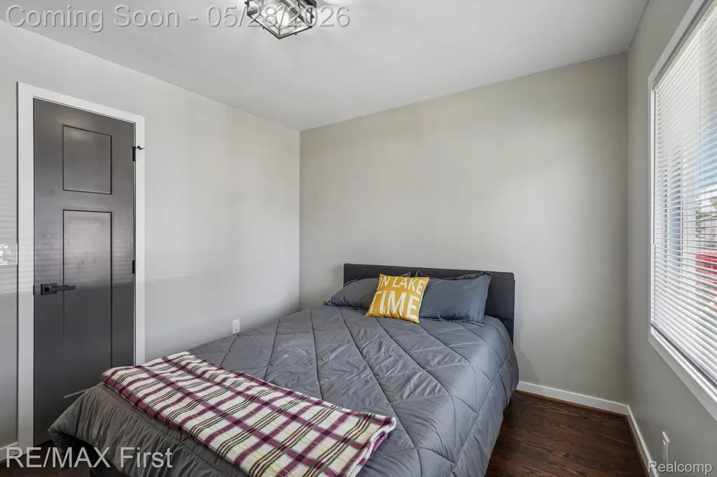 9403 Buckingham Street White Lake Charter Township MI 48386