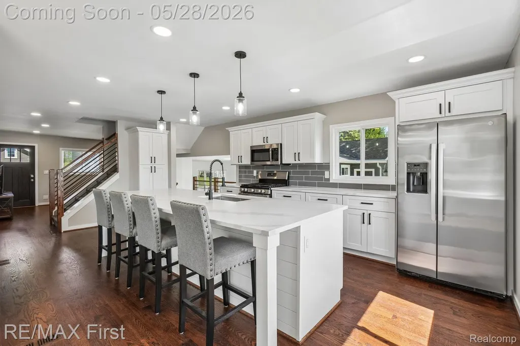 9403 Buckingham Street White Lake Charter Township MI 48386