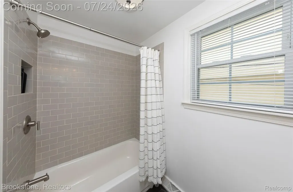 2935 Inman Street Ferndale City MI 48220