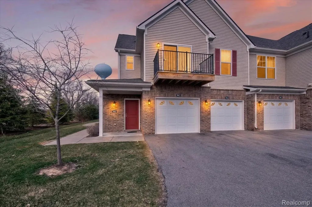 9812 Ridge Run Hartland Township MI 48855