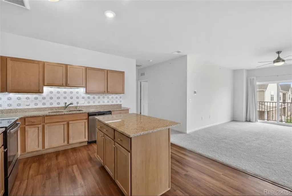 9812 Ridge Run Hartland Township MI 48855