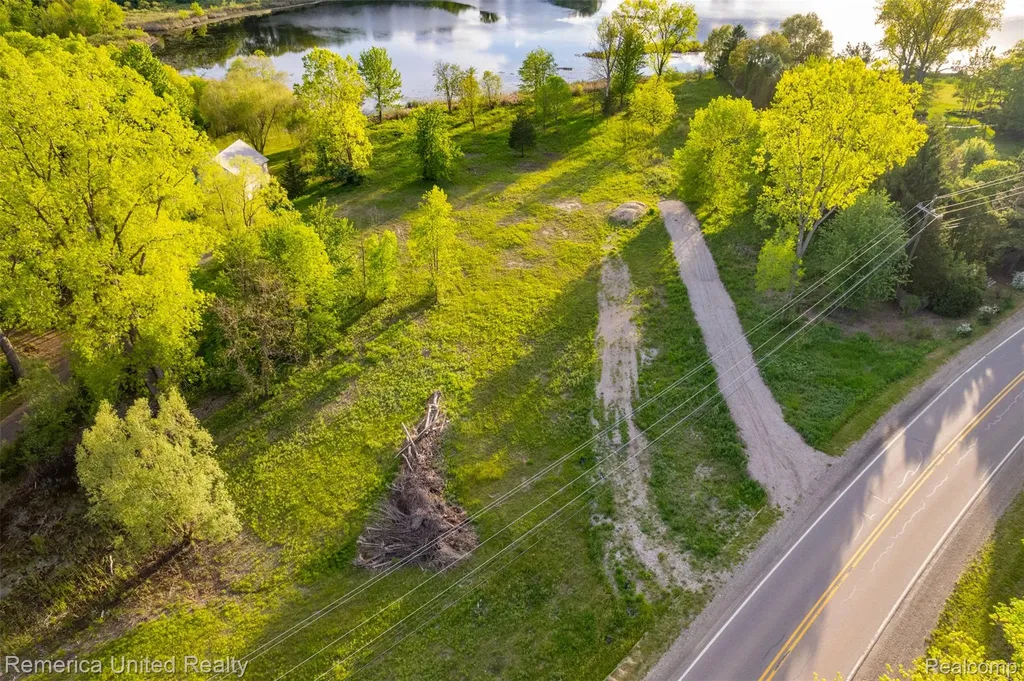Lot 17 Vl Golf Club Oceola Township MI 48843
