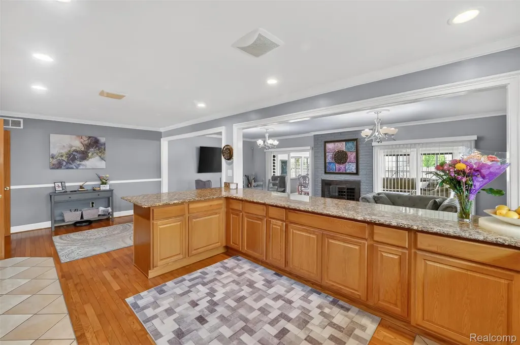 38031 Charwood Drive Sterling Heights City MI 48312