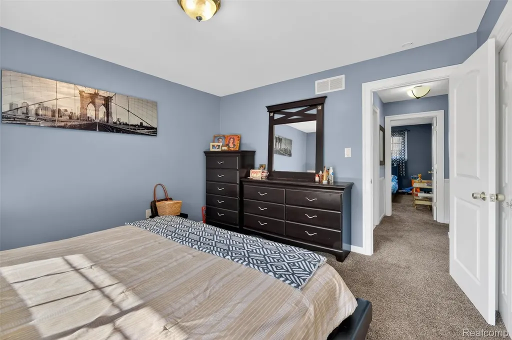 38031 Charwood Drive Sterling Heights City MI 48312