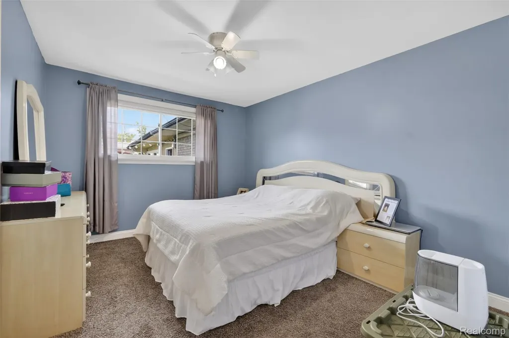38031 Charwood Drive Sterling Heights City MI 48312