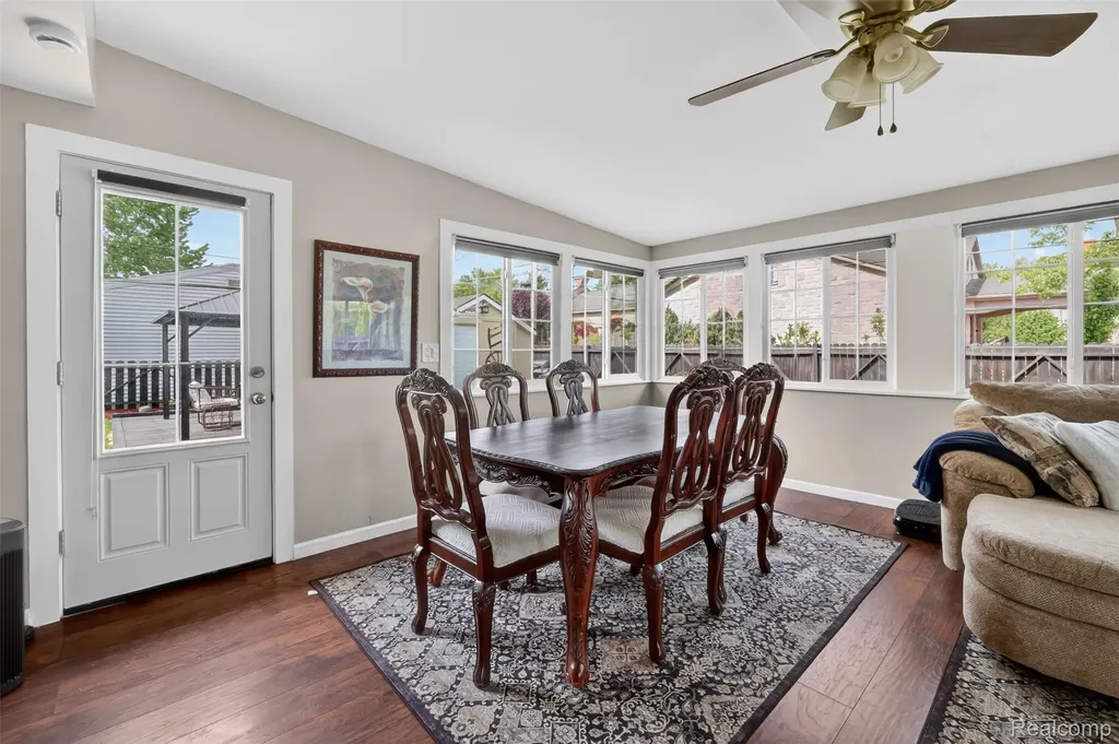 38031 Charwood Drive Sterling Heights City MI 48312