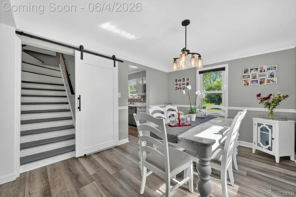 2861 John R Road Rochester Hills City MI 48307