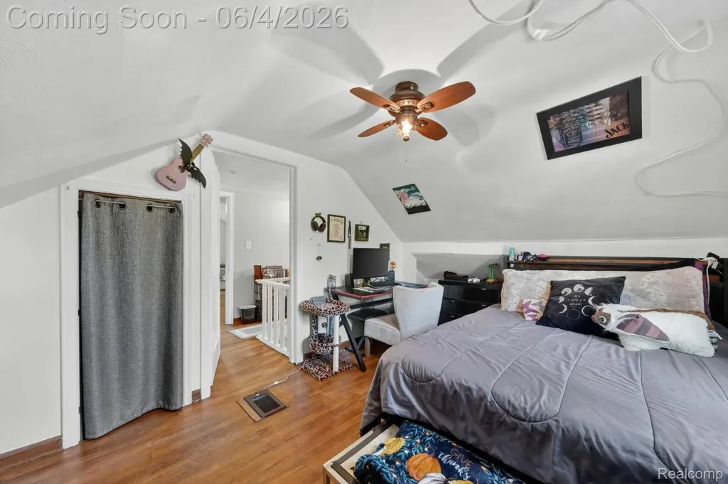 2861 John R Road Rochester Hills City MI 48307