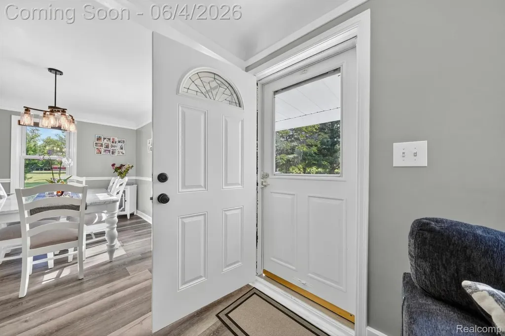 2861 John R Road Rochester Hills City MI 48307