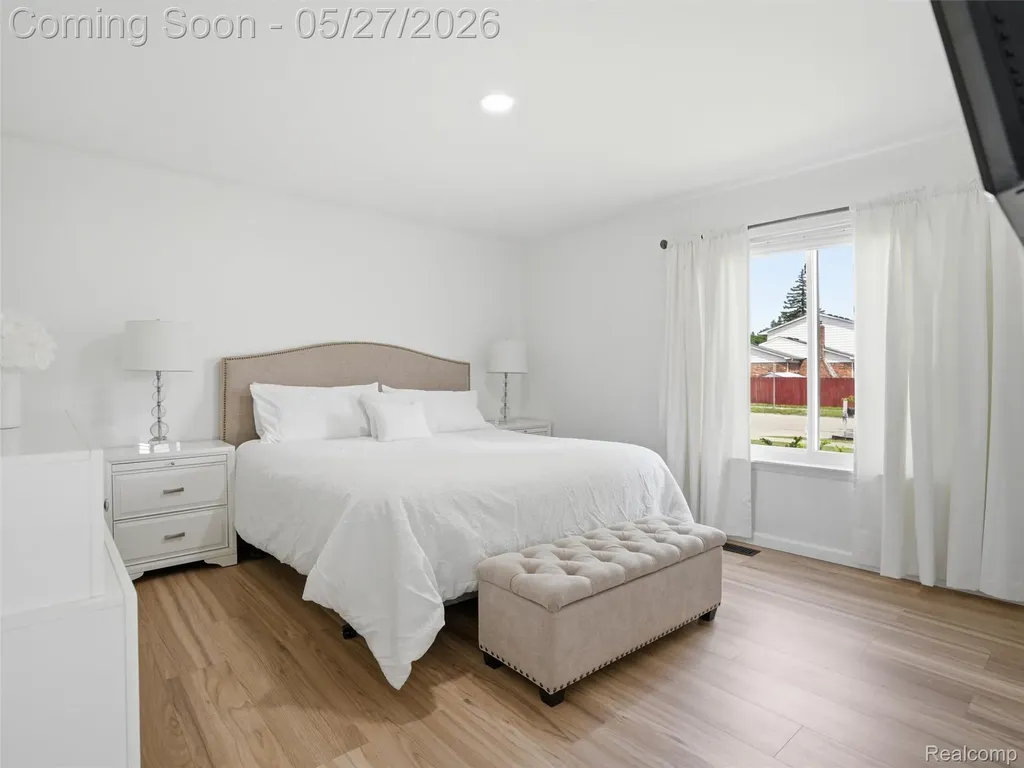 41411 Greenwood Drive Canton Charter Township MI 48187