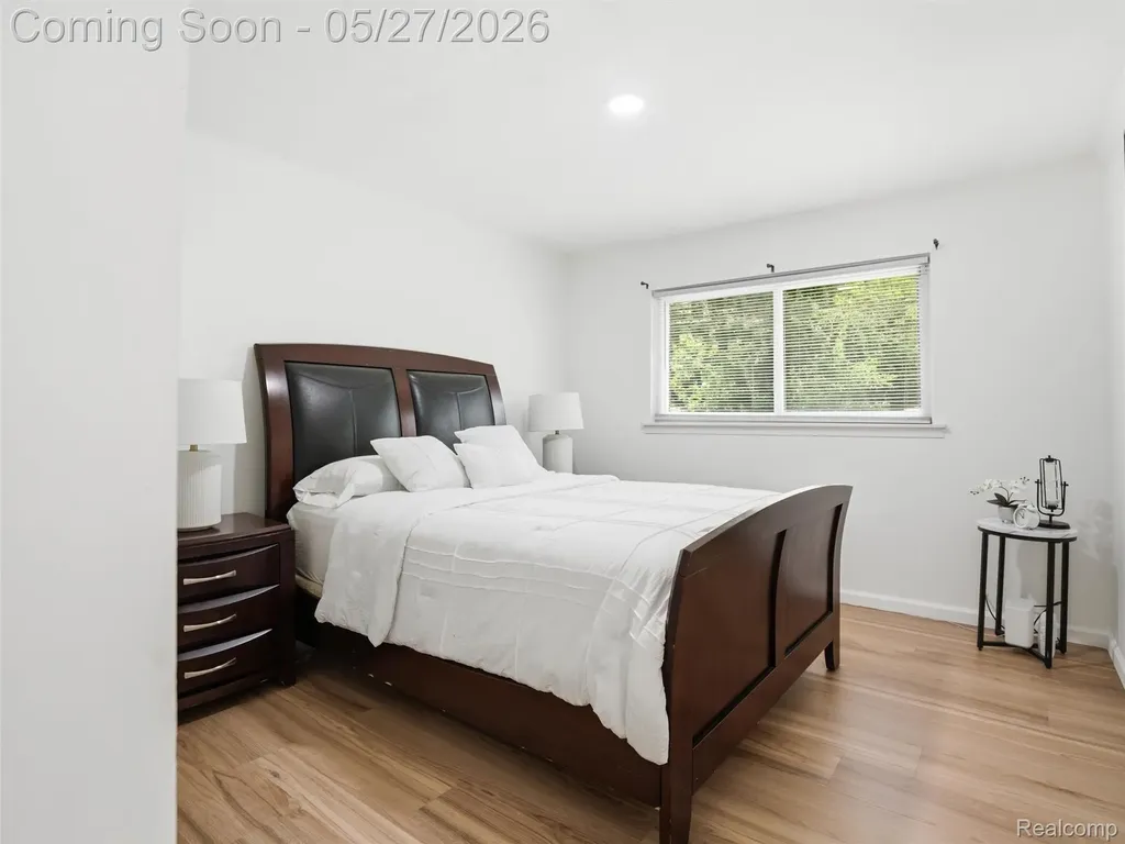 41411 Greenwood Drive Canton Charter Township MI 48187