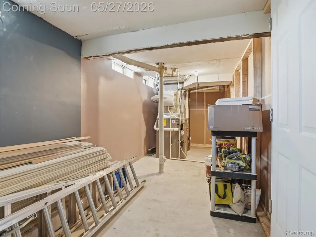 41411 Greenwood Drive Canton Charter Township MI 48187