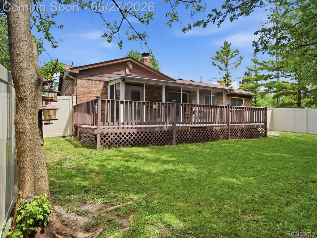 41411 Greenwood Drive Canton Charter Township MI 48187