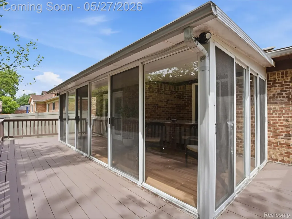 41411 Greenwood Drive Canton Charter Township MI 48187