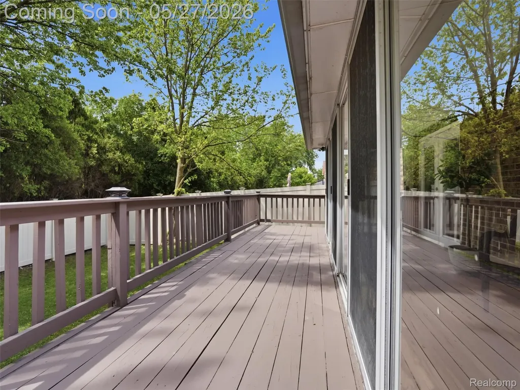 41411 Greenwood Drive Canton Charter Township MI 48187