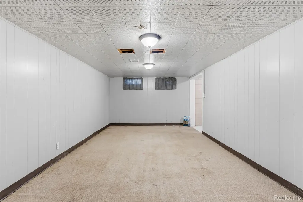 7230 N Center Road Genesee Charter Township MI 48458