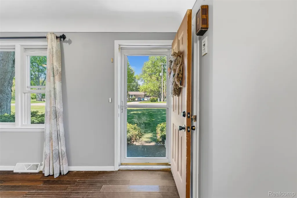 7230 N Center Road Genesee Charter Township MI 48458