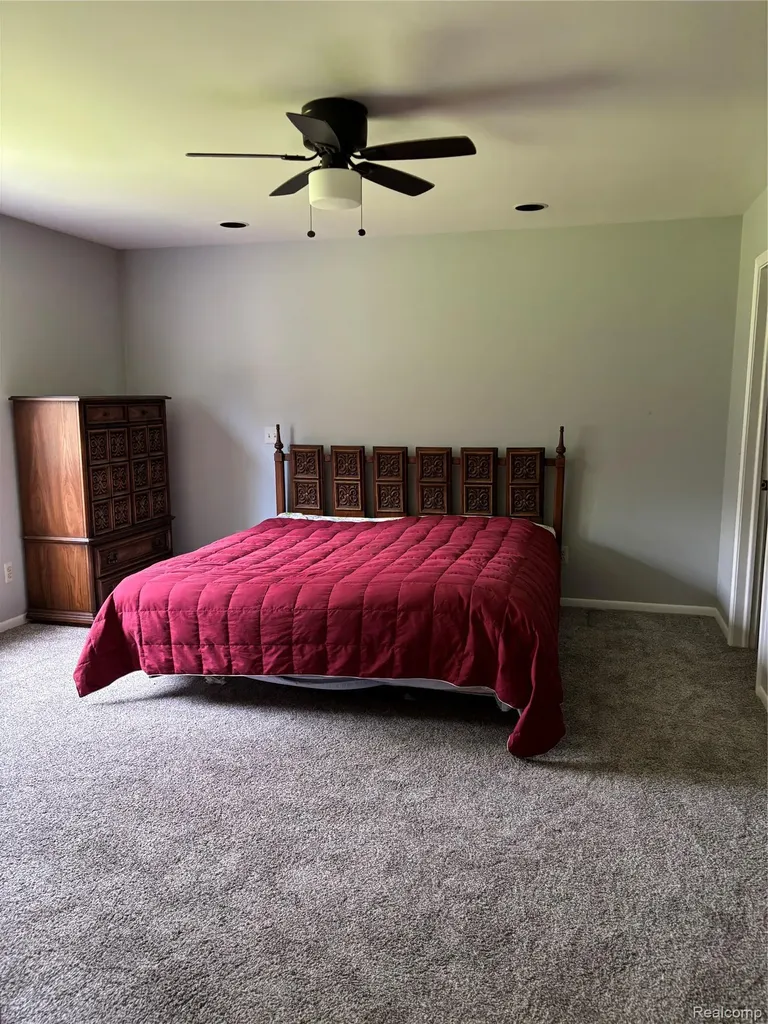 268 Jonathon Drive Almont Village MI 48003