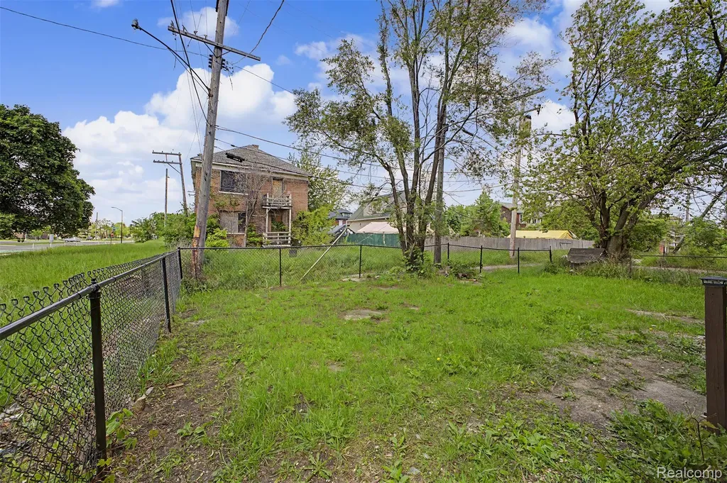 1728 Pingree Street Detroit City MI 48206