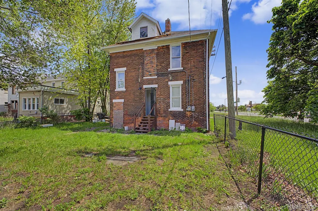 1728 Pingree Street Detroit City MI 48206