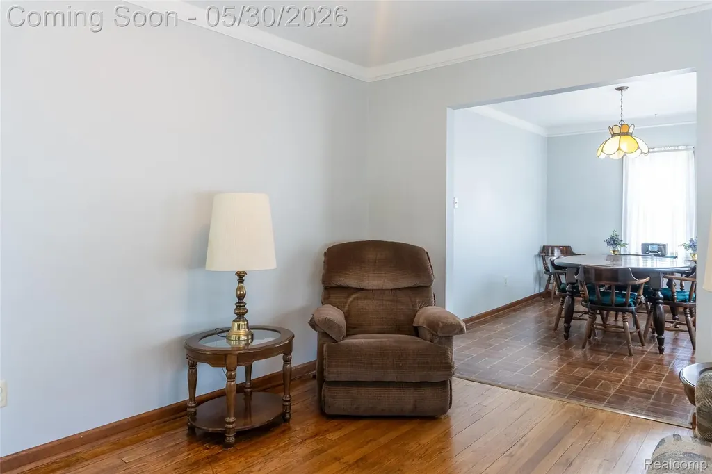 4156 Burns Avenue Lincoln Park City MI 48146