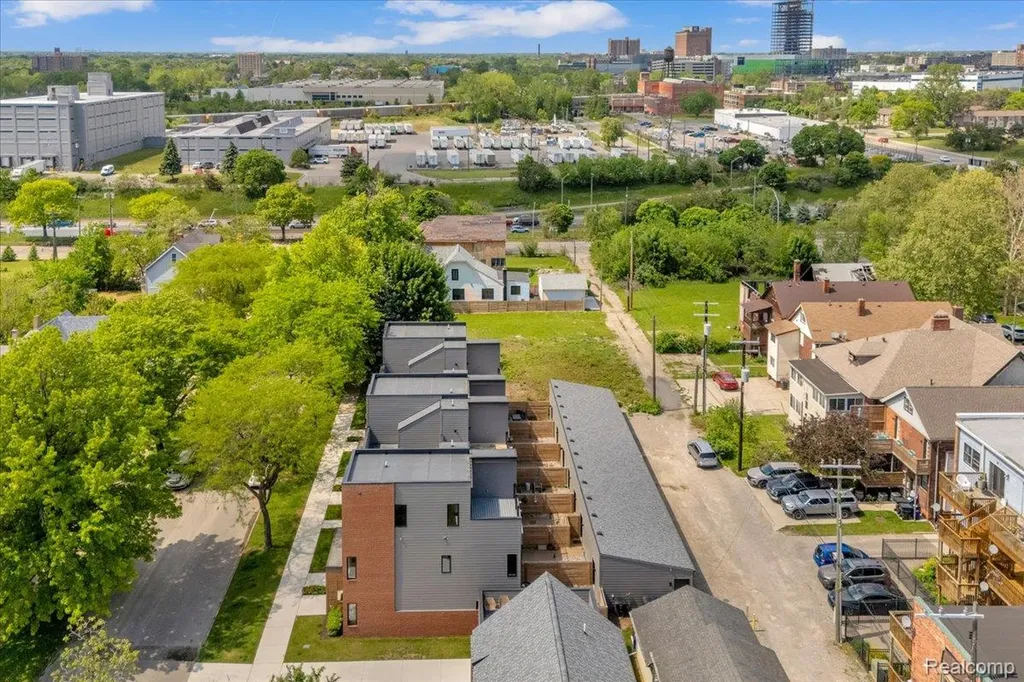 5220 Avery Street Detroit City MI 48208