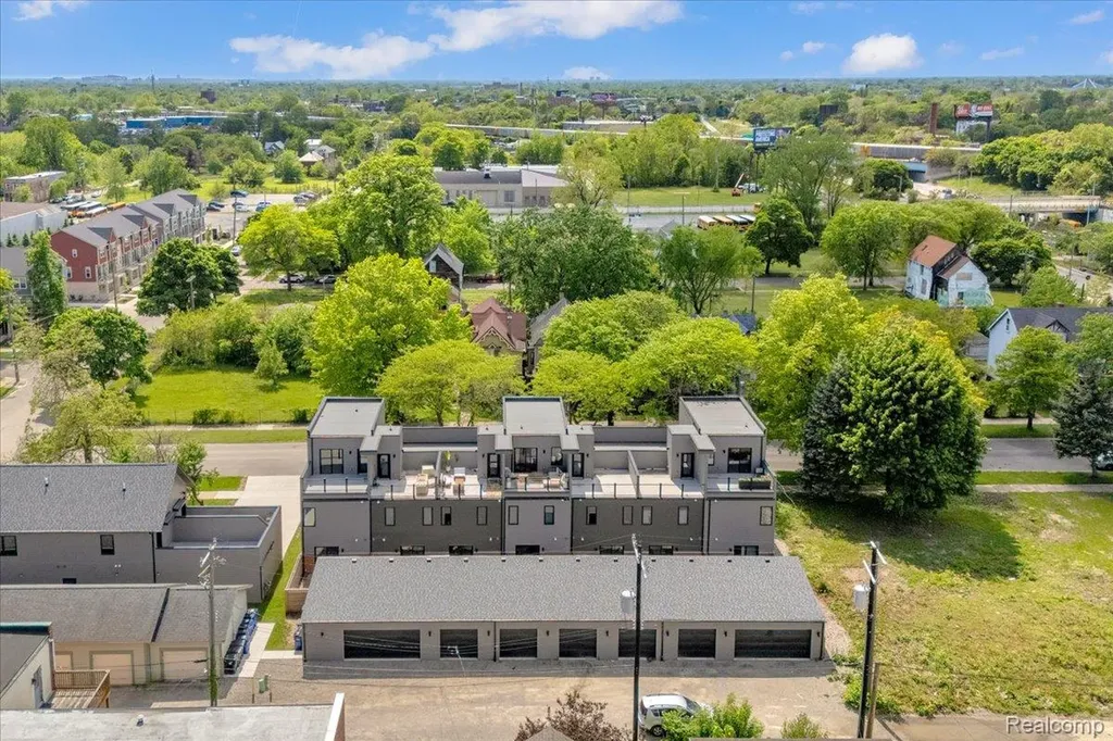5220 Avery Street Detroit City MI 48208