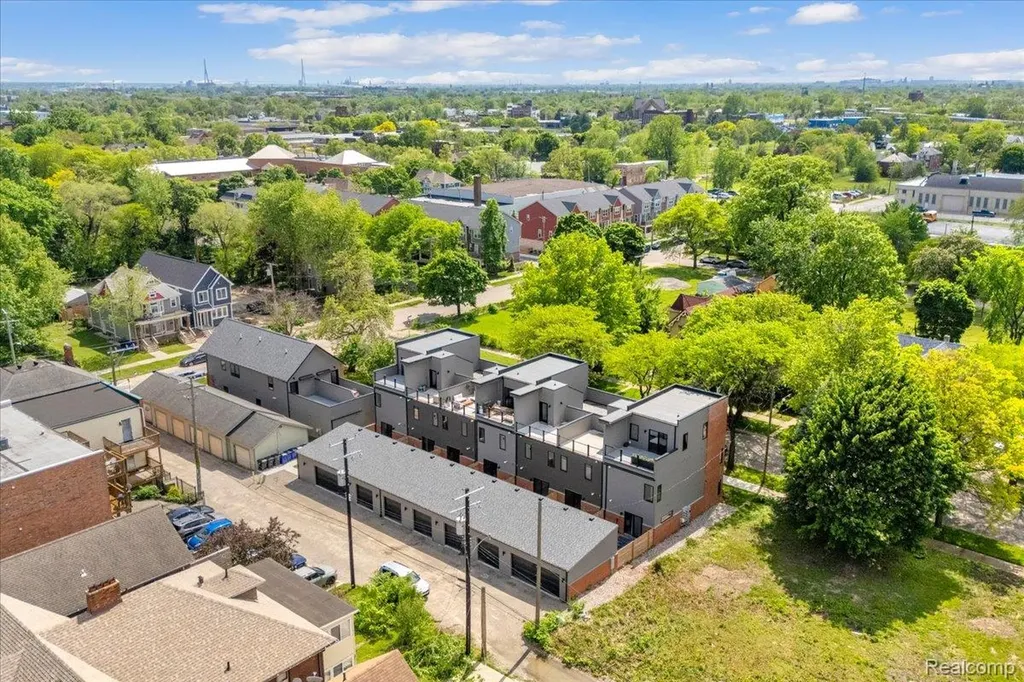 5220 Avery Street Detroit City MI 48208