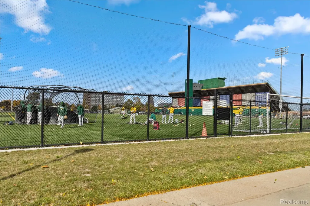 5220 Avery Street Detroit City MI 48208