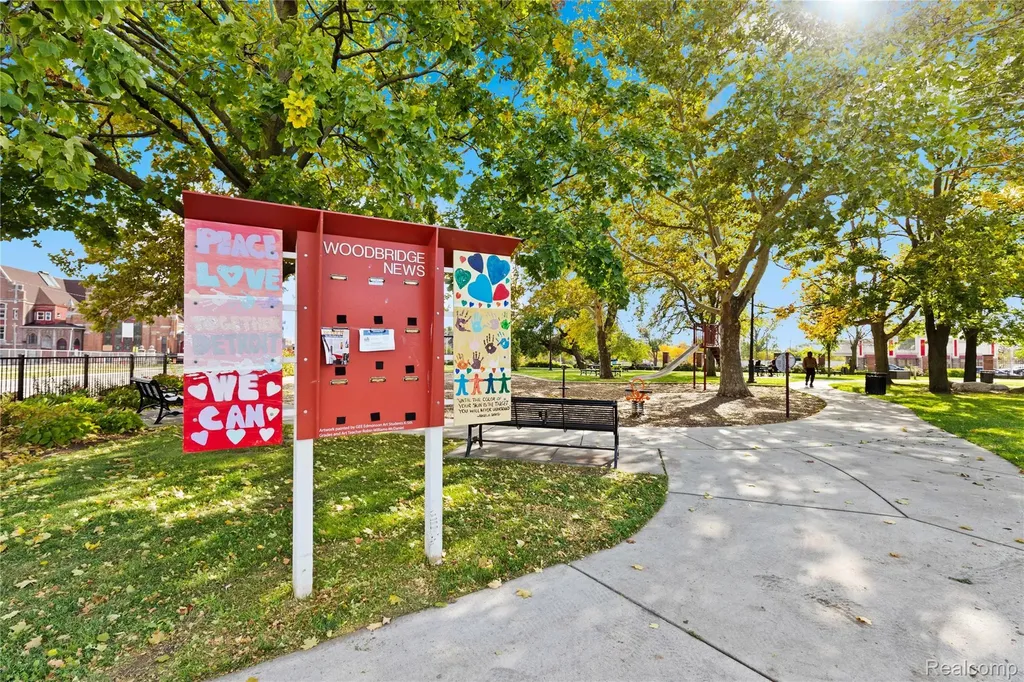 5220 Avery Street Detroit City MI 48208