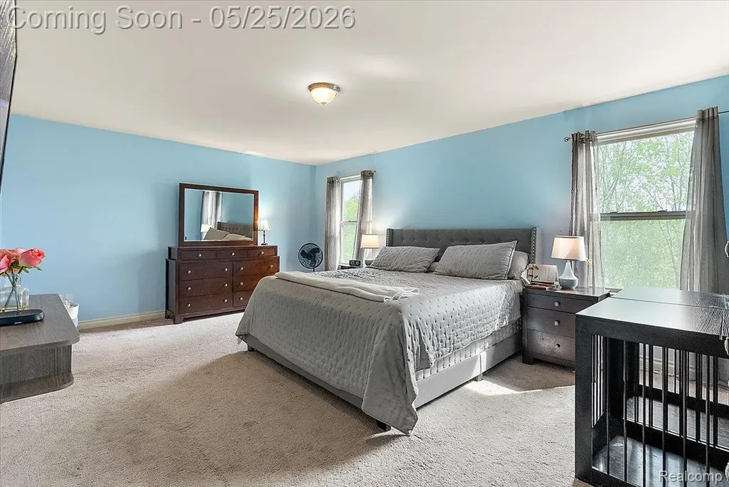 695 Dennison Court Oakland Charter Township MI 48363