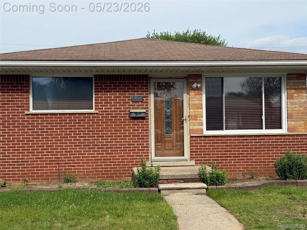 6484 Drexel Street Dearborn Heights City MI 48127