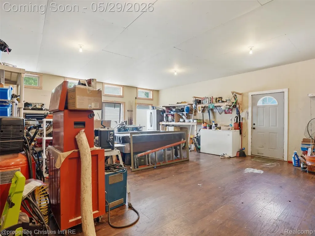 8645 Toma Road Dexter Township MI 48169