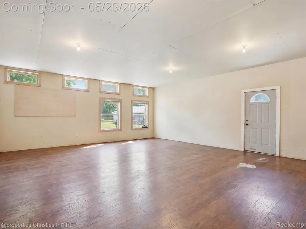 8645 Toma Road Dexter Township MI 48169