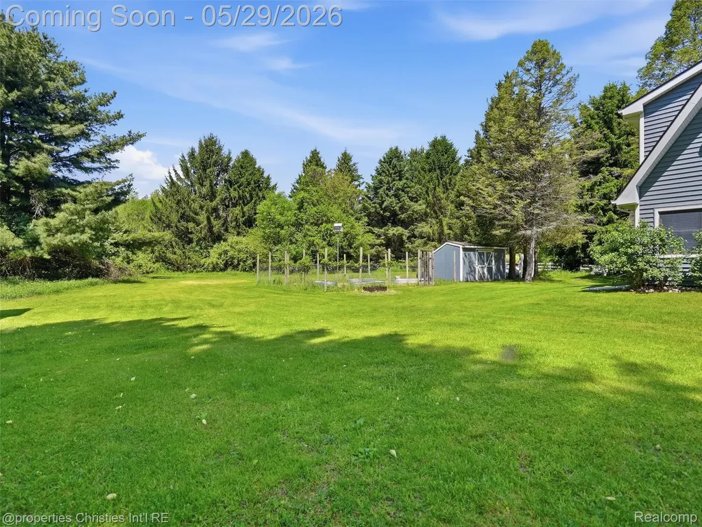 8645 Toma Road Dexter Township MI 48169