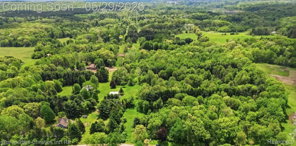 8645 Toma Road Dexter Township MI 48169