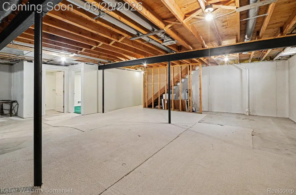 4432 Thornwood Court Warren City MI 48092