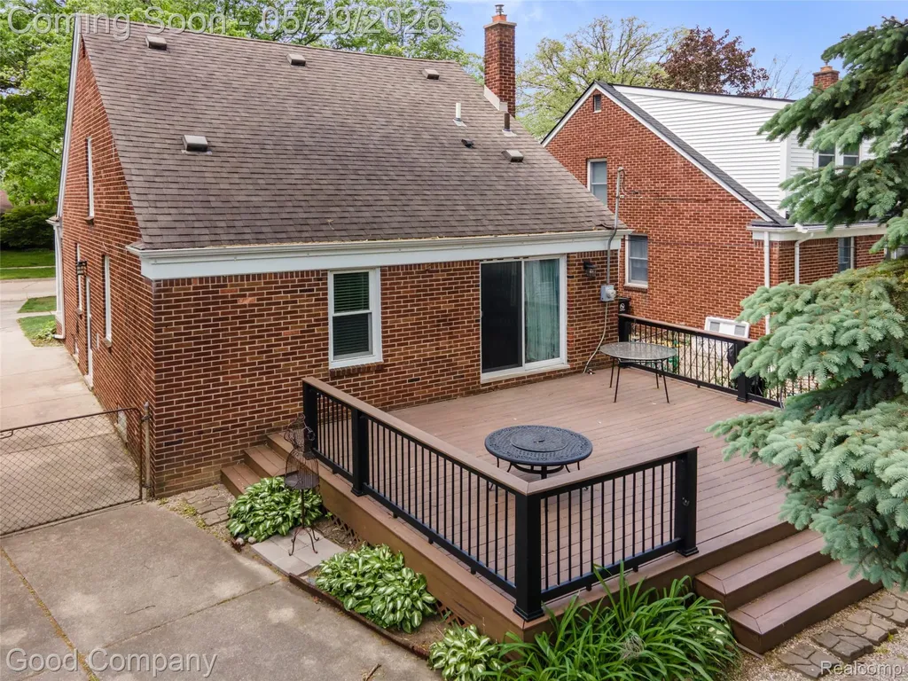 525 Helene Avenue Royal Oak City MI 48067