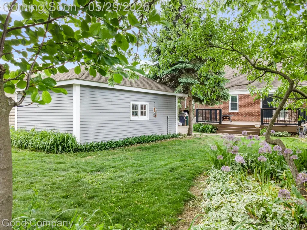 525 Helene Avenue Royal Oak City MI 48067
