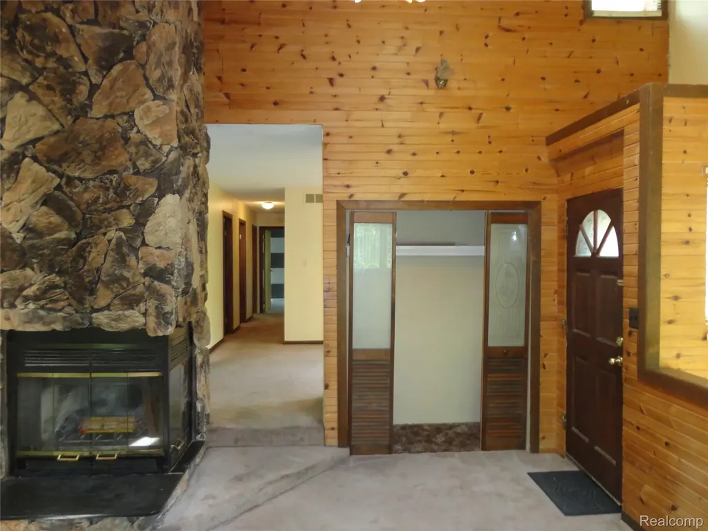 8180 Tipsico Trail Rose Township MI 48442
